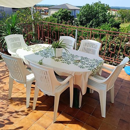 Apartments Villa Laura Пула Экстерьер фото